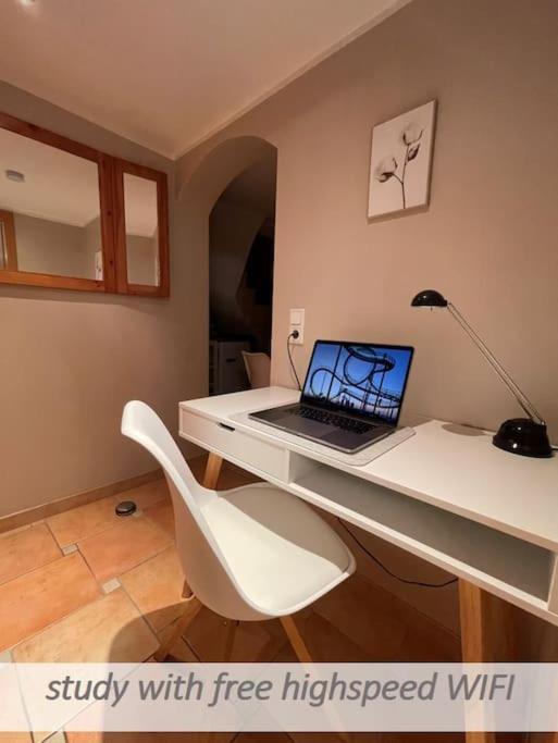 דיסבורג Souterrain-Apartment Mit Privater Sauna מראה חיצוני תמונה