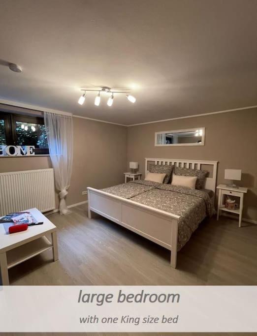 דיסבורג Souterrain-Apartment Mit Privater Sauna מראה חיצוני תמונה